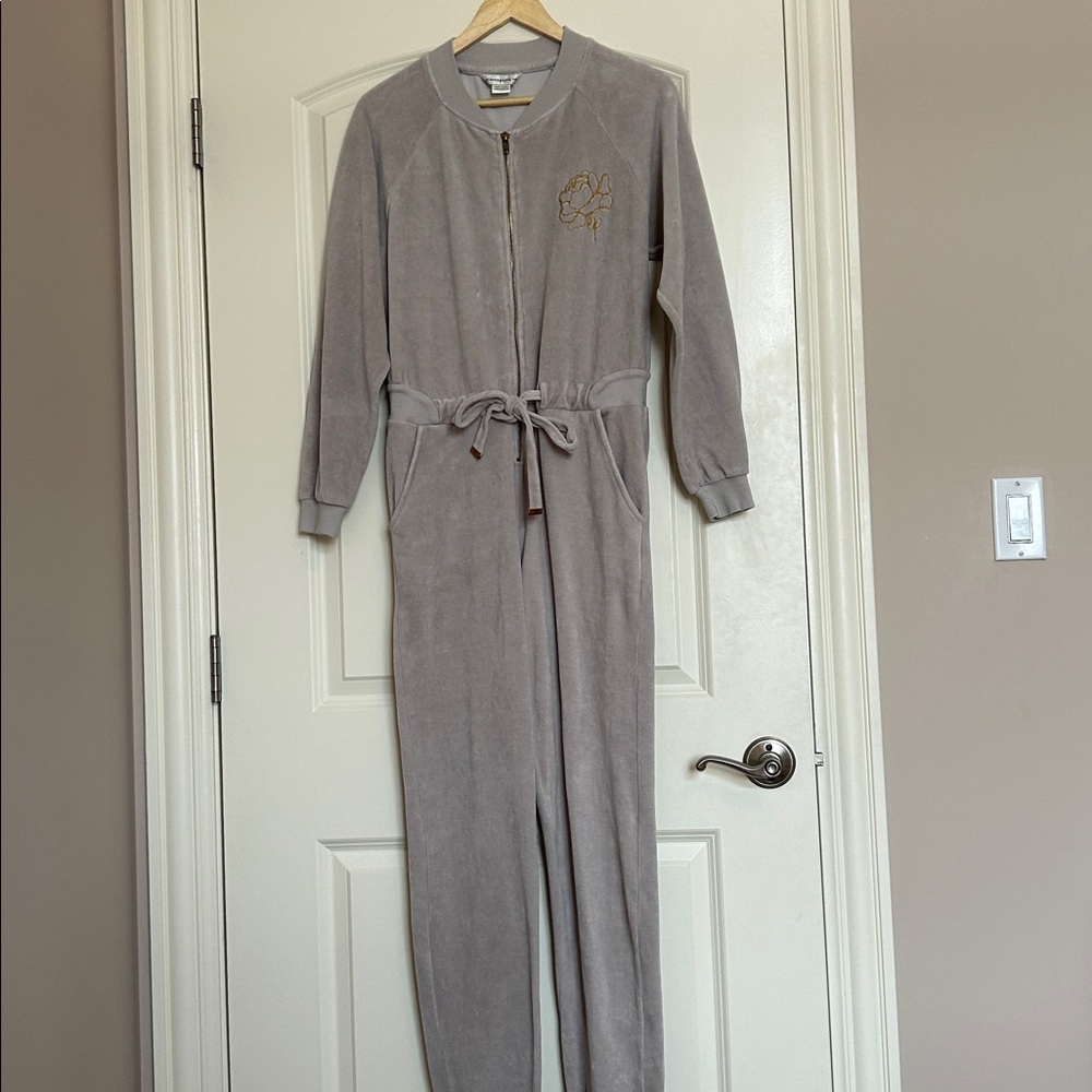 GUC Eleven Paris Velour Jumpsuit (size XS)